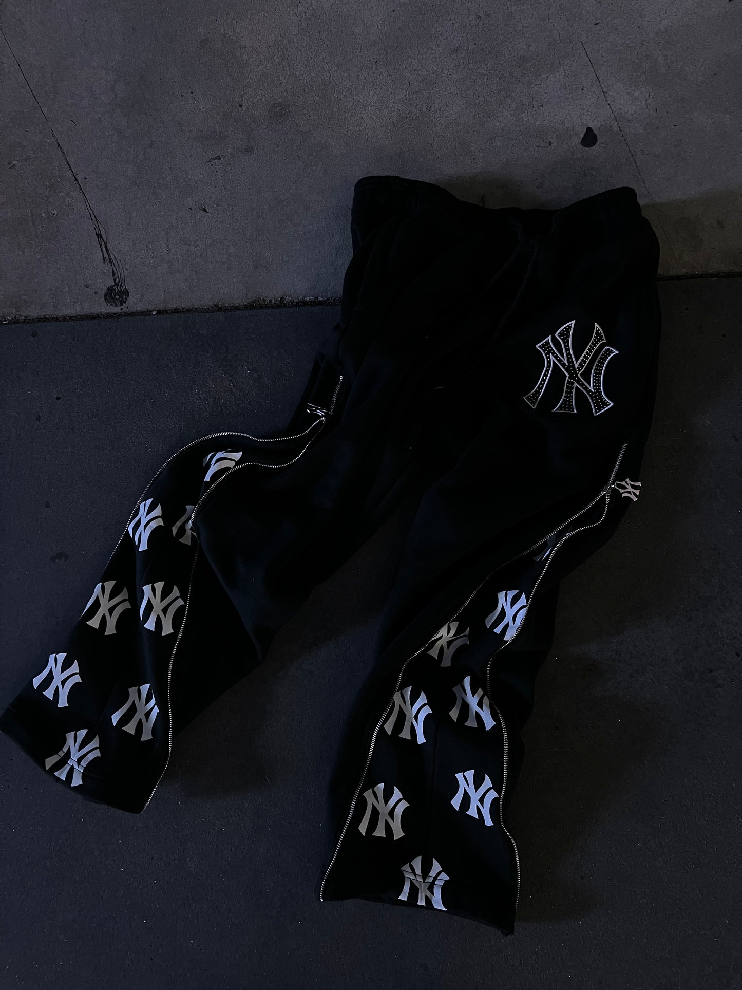 NY MAHEIM SWEATS